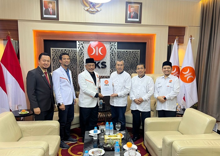 Golkarâ€“PKS Resmi Berkoalisi di Pilgubri 2024, Syamsuar-Mawardi Siap Berlayar